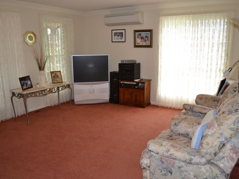 19 Proto Avenue, Lithgow NSW 2790