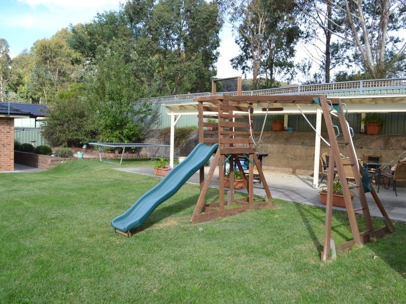 5 Mortlock Close, Lithgow NSW 2790