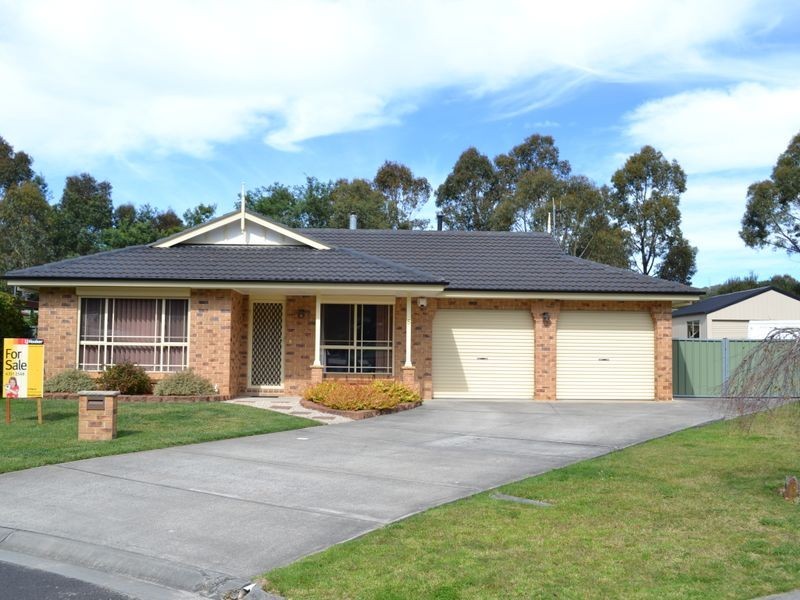 5 Mortlock Close, Lithgow NSW 2790