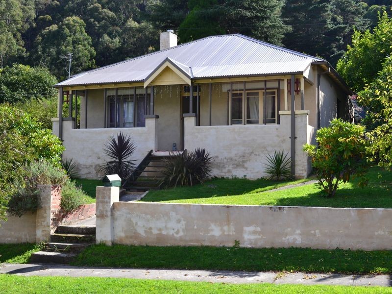 138 Macauley Street, Lithgow NSW 2790