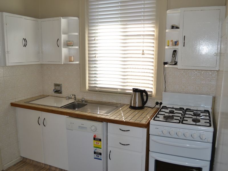 15 Martini Parade, Lithgow NSW 2790