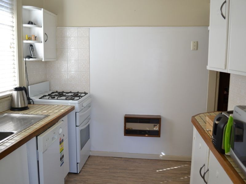 15 Martini Parade, Lithgow NSW 2790