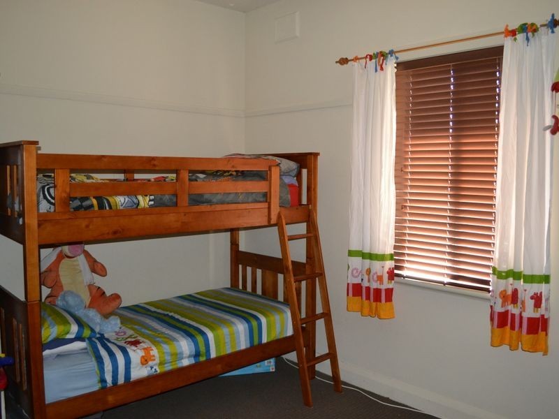 15 Martini Parade, Lithgow NSW 2790