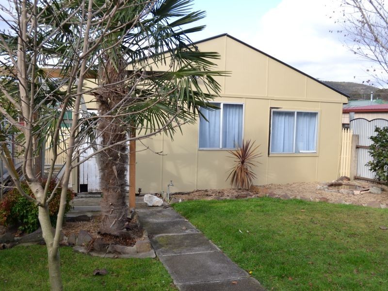 41 Academy Street, Lithgow NSW 2790