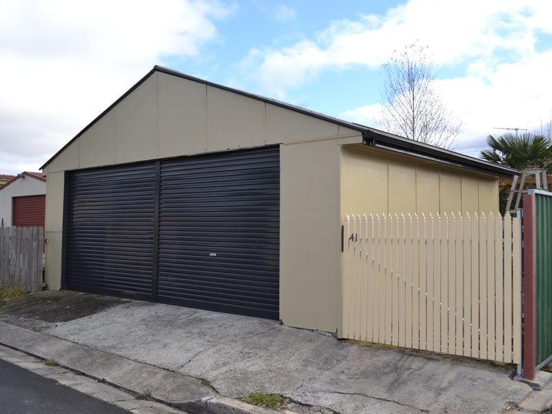 41 Academy Street, Lithgow NSW 2790