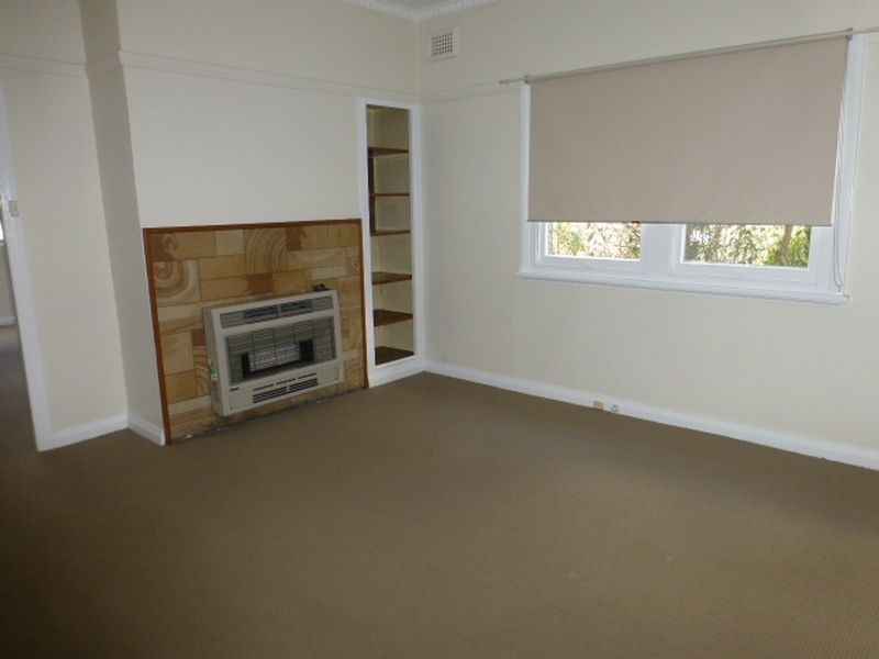 194 Inch Street, Lithgow NSW 2790