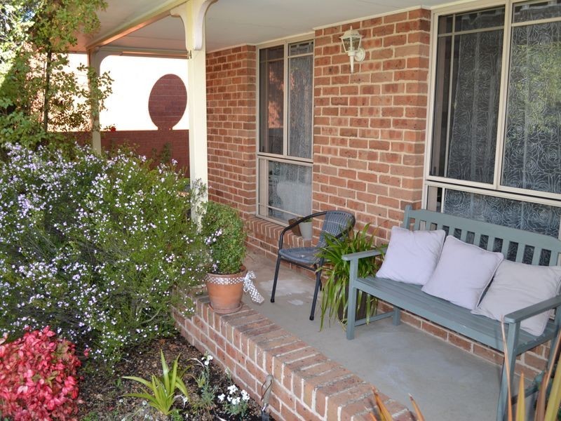 14 Proto Avenue, Lithgow NSW 2790