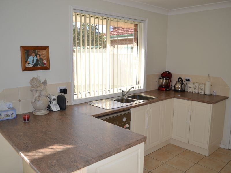 11 Sandford Avenue, Lithgow NSW 2790