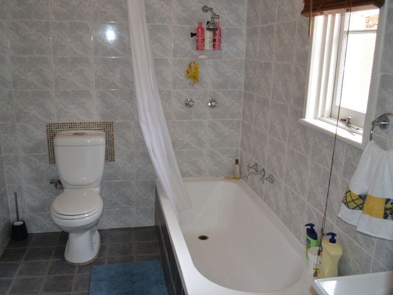 76 Macauley Street, Lithgow NSW 2790