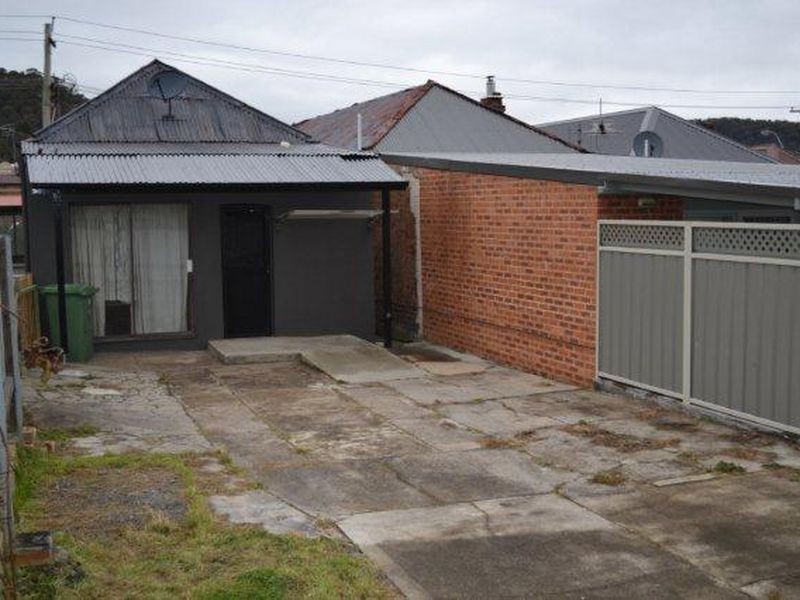 51 Railway Parade, Lithgow NSW 2790