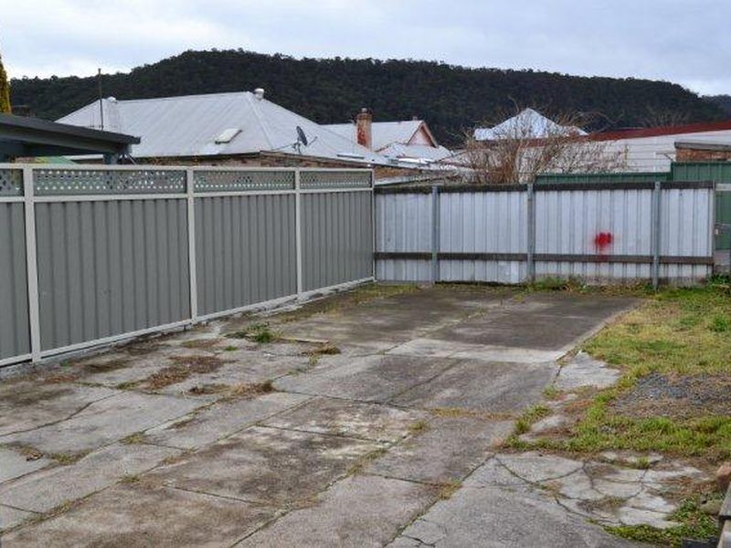 51 Railway Parade, Lithgow NSW 2790