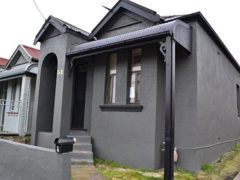 51 Railway Parade, Lithgow NSW 2790