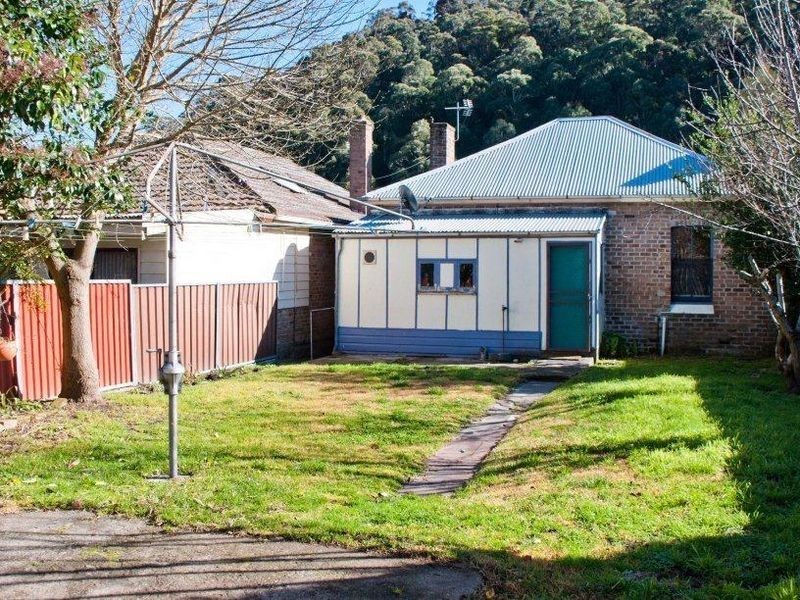 13 Brook Street, Lithgow NSW 2790