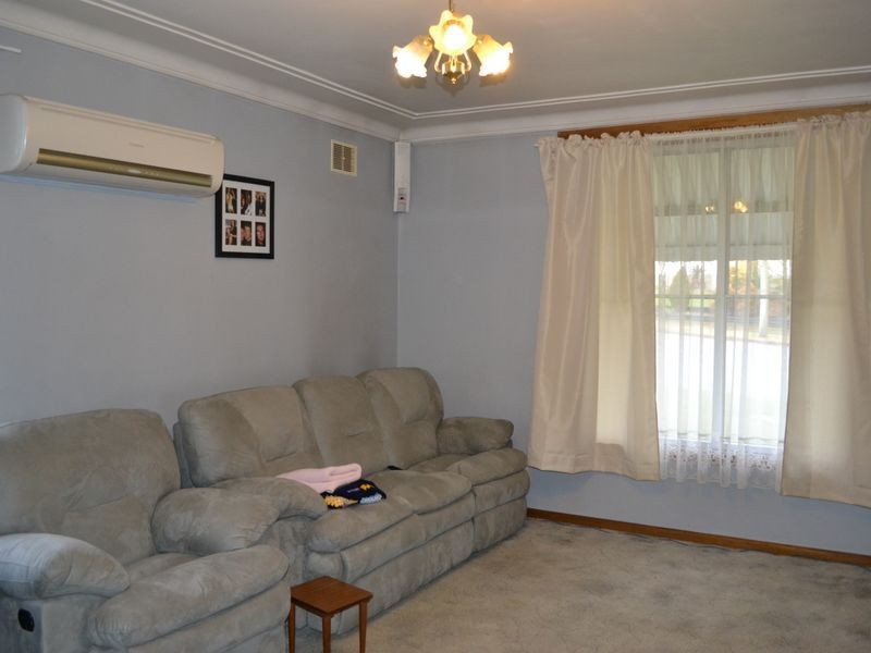 8 Caroline Avenue, Lithgow NSW 2790