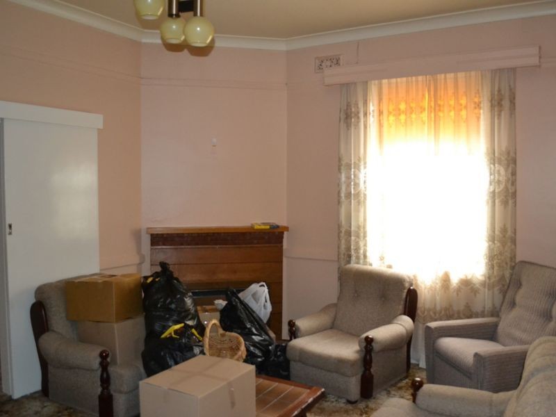 82 Laurence Street, Lithgow NSW 2790