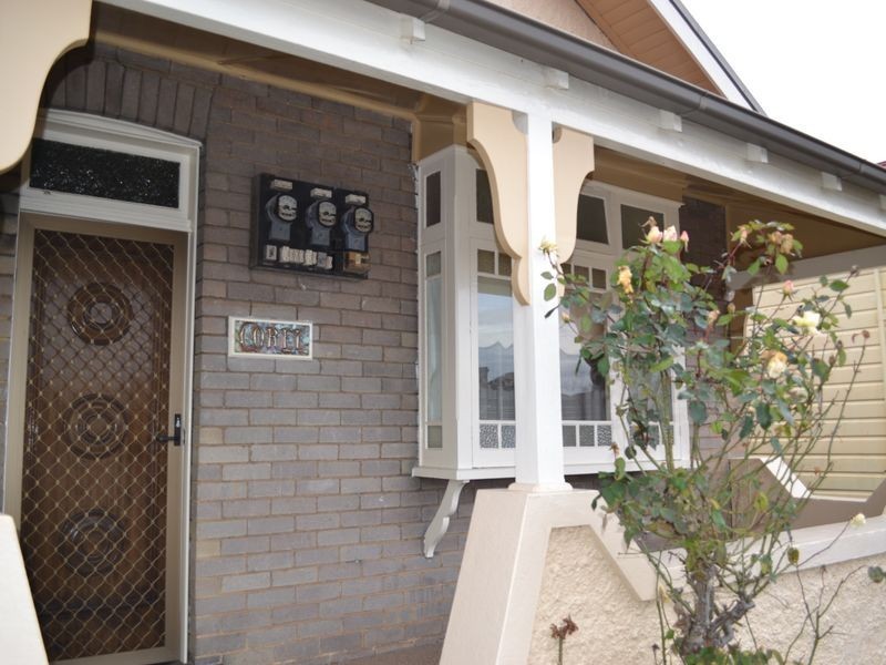 82 Laurence Street, Lithgow NSW 2790