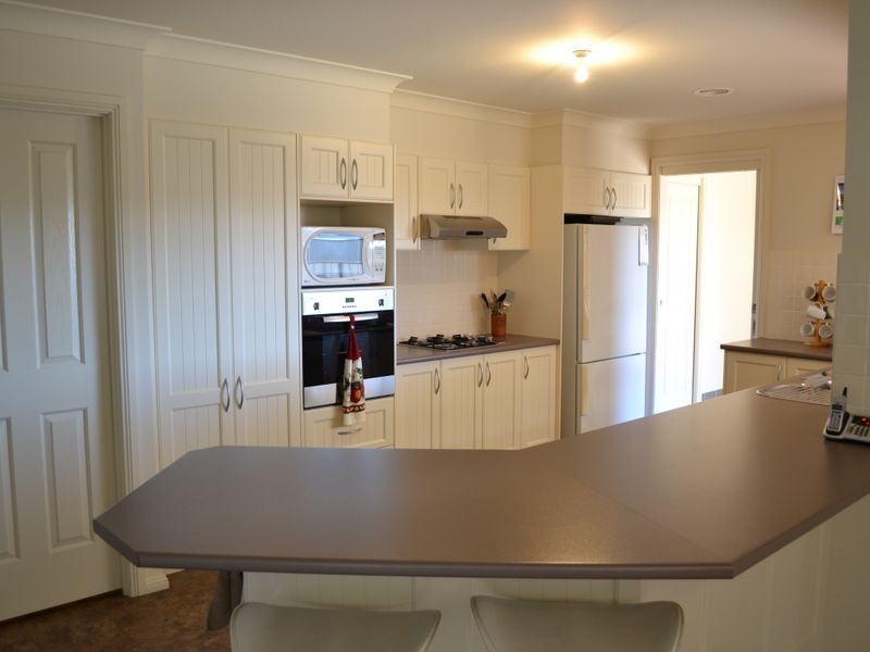 24 Kirkley Street, Lithgow NSW 2790