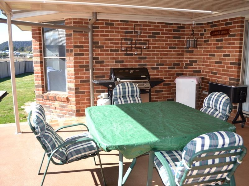 24 Kirkley Street, Lithgow NSW 2790