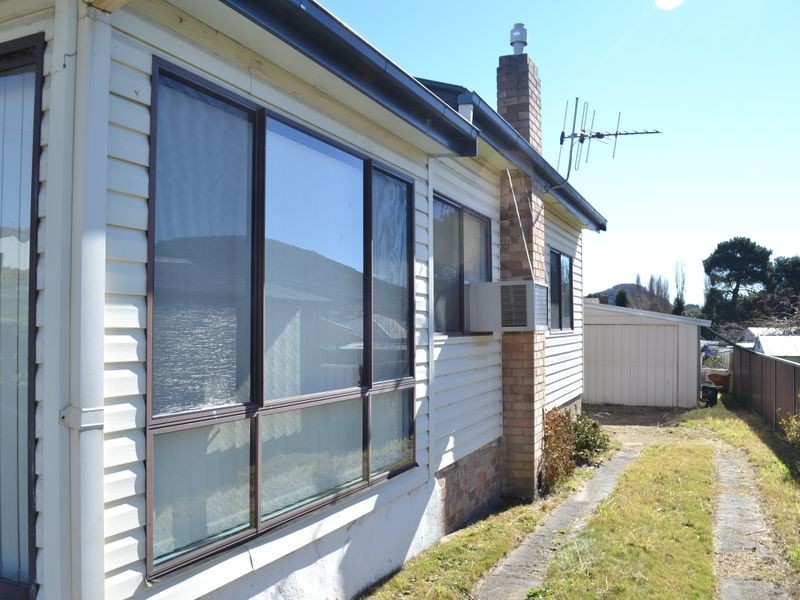 62 Outer Crescent, Lithgow NSW 2790