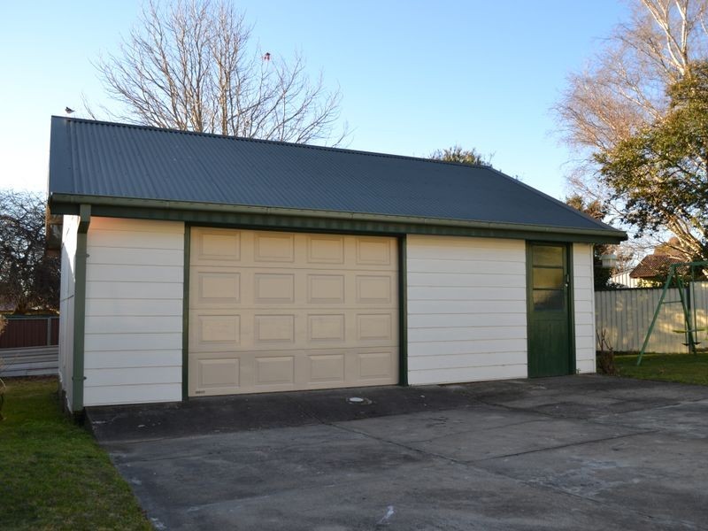 12 Beaufort Street, Lithgow NSW 2790