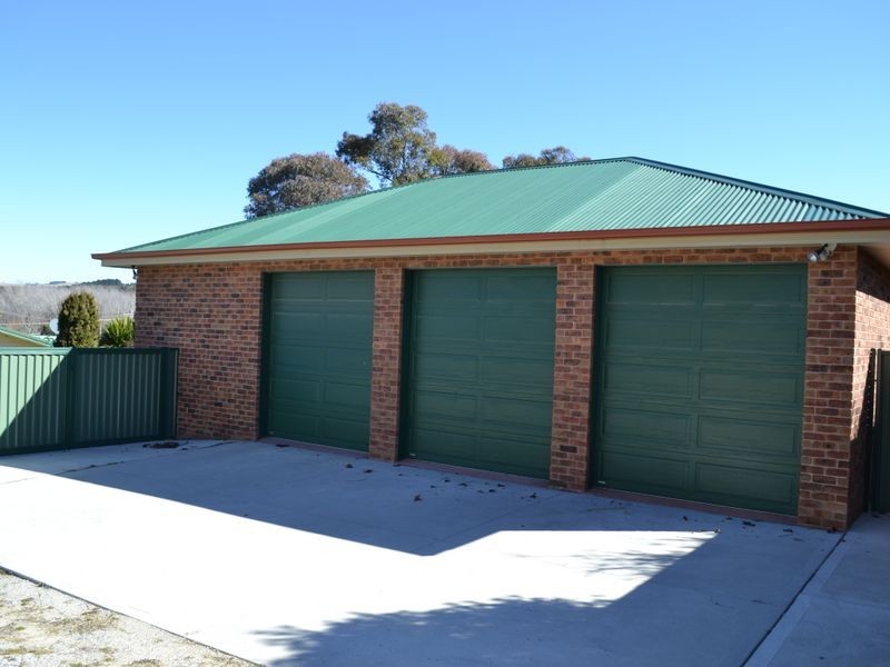 22 Railway Avenue, Portland NSW 2847