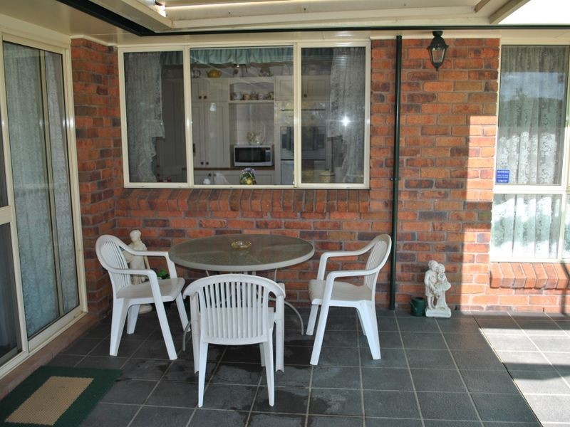 24 Robinia Drive, Lithgow NSW 2790