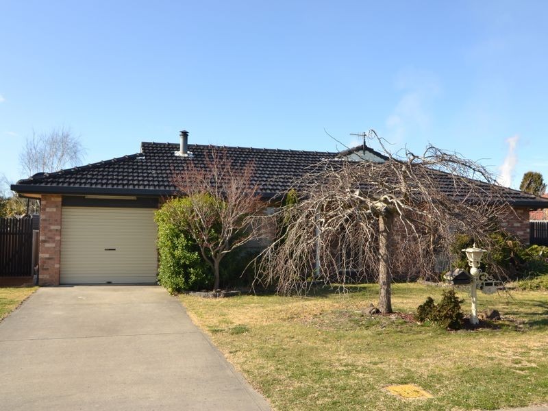 4 Pindari Place, Wallerawang NSW 2845