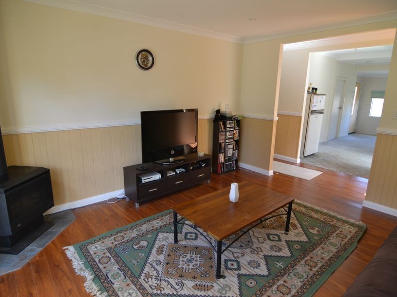 25 Martini Parade, Lithgow NSW 2790
