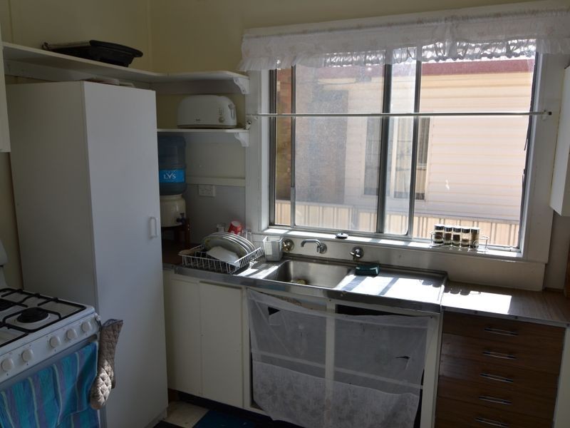 25 Martini Parade, Lithgow NSW 2790