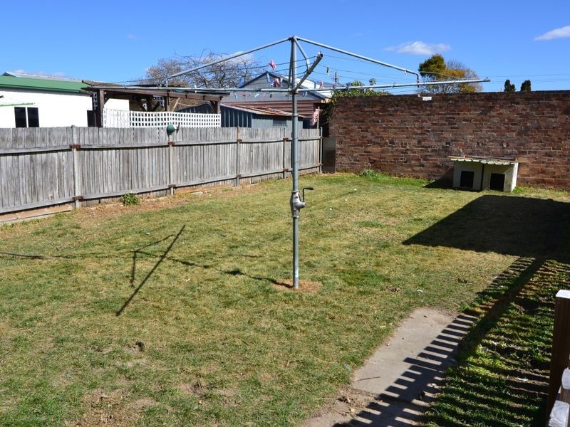 25 Martini Parade, Lithgow NSW 2790