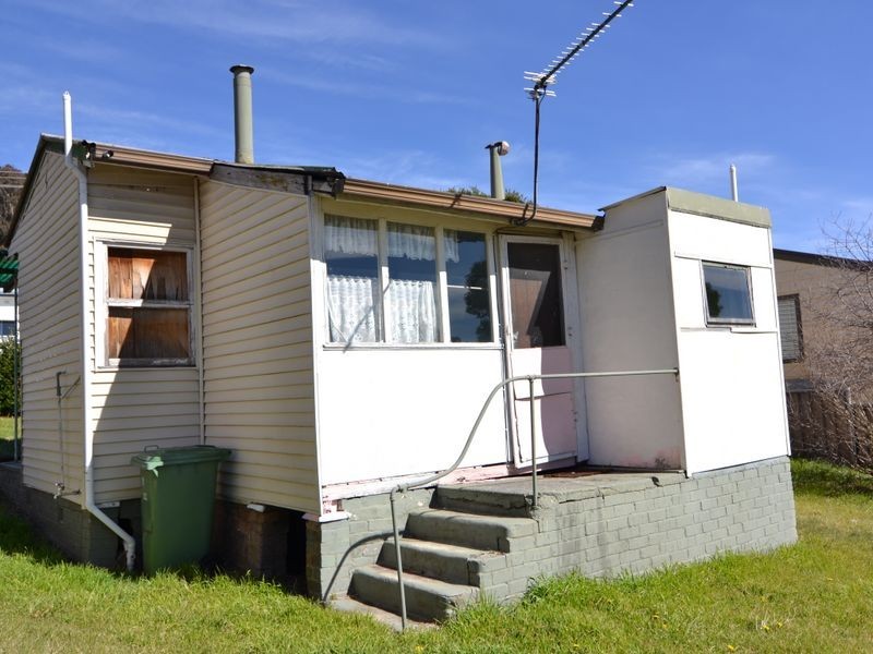2 Third Street, Lithgow NSW 2790