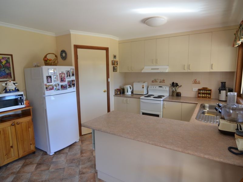 Meridale 19 Stacks Road, Rydal NSW 2790