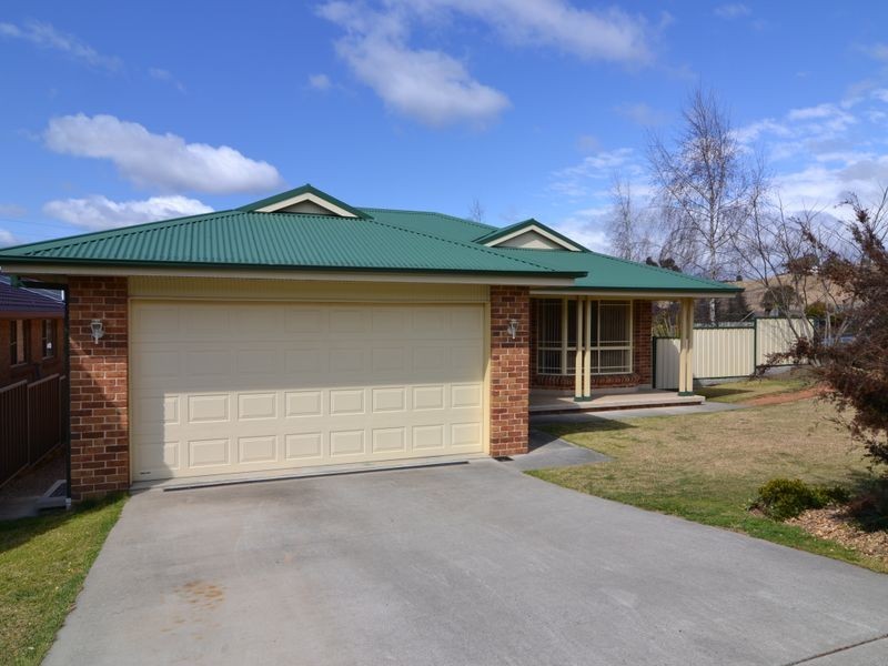20 Walker Drive, Wallerawang NSW 2845
