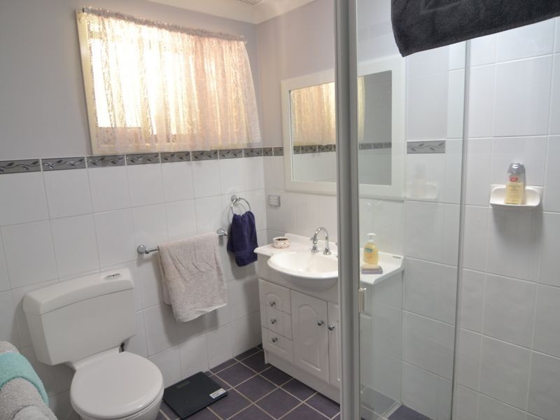 66 Oakey Forest Road, Marrangaroo NSW 2790