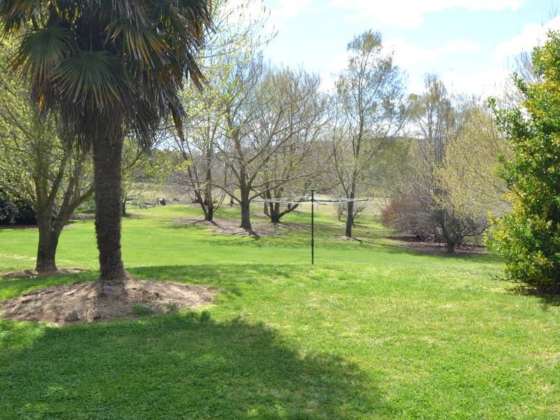 66 Oakey Forest Road, Marrangaroo NSW 2790