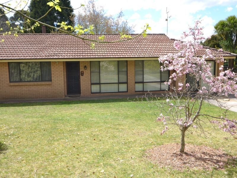 66 Oakey Forest Road, Marrangaroo NSW 2790