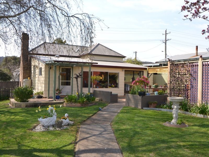 25 Rowsell Street, Portland NSW 2847