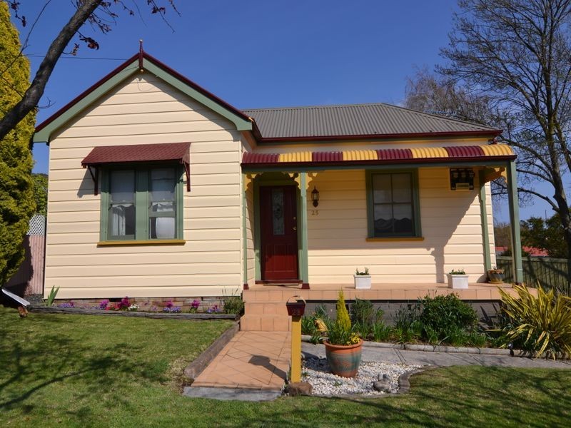 25 Rowsell Street, Portland NSW 2847