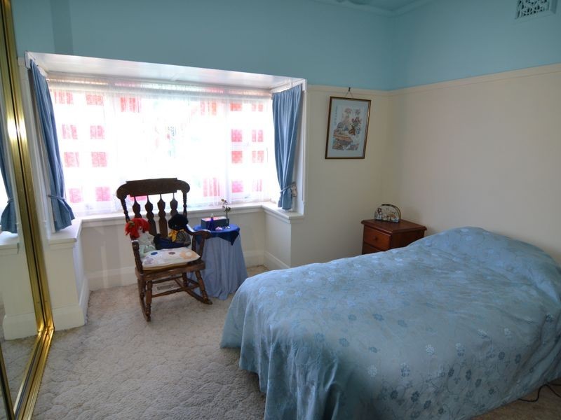 25 Sandford Avenue, Lithgow NSW 2790