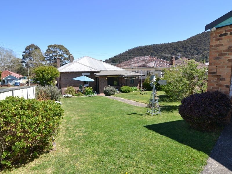 25 Sandford Avenue, Lithgow NSW 2790