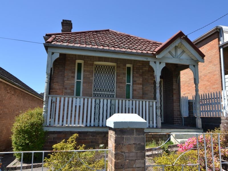 7 Calero Street, Lithgow NSW 2790