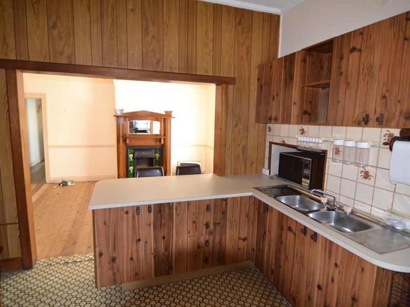 7 Calero Street, Lithgow NSW 2790