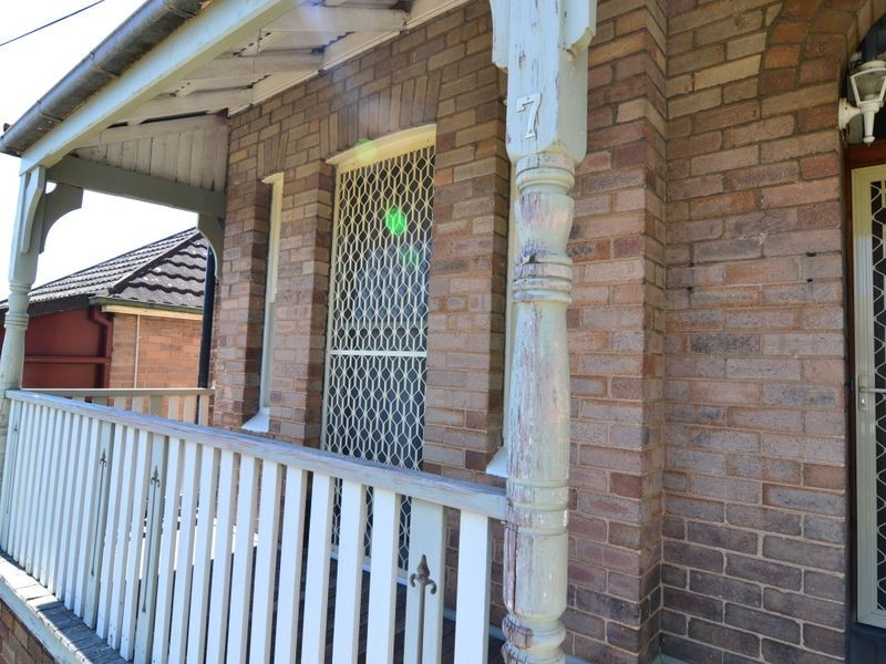 7 Calero Street, Lithgow NSW 2790