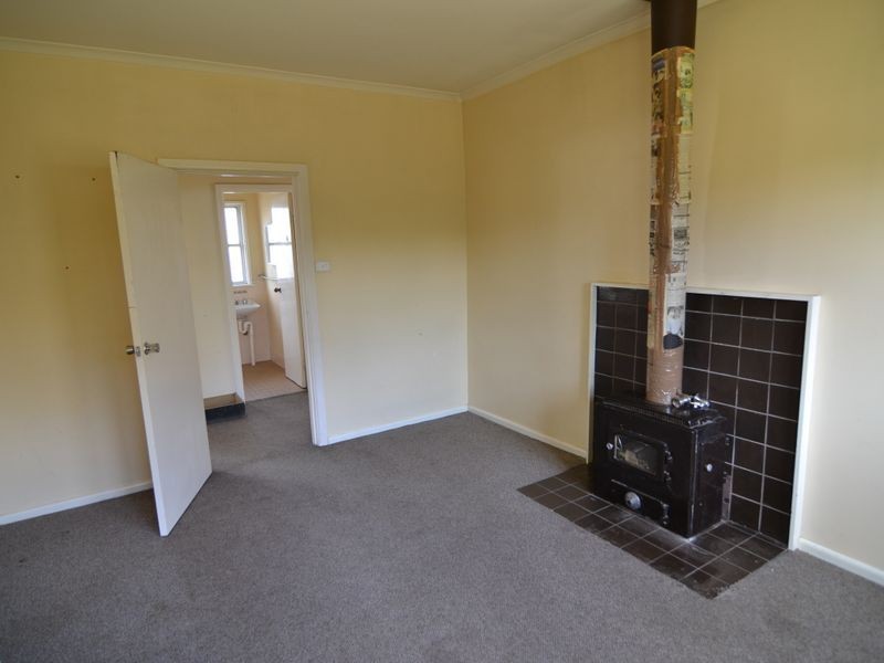 7 Ridge Street, Portland NSW 2847