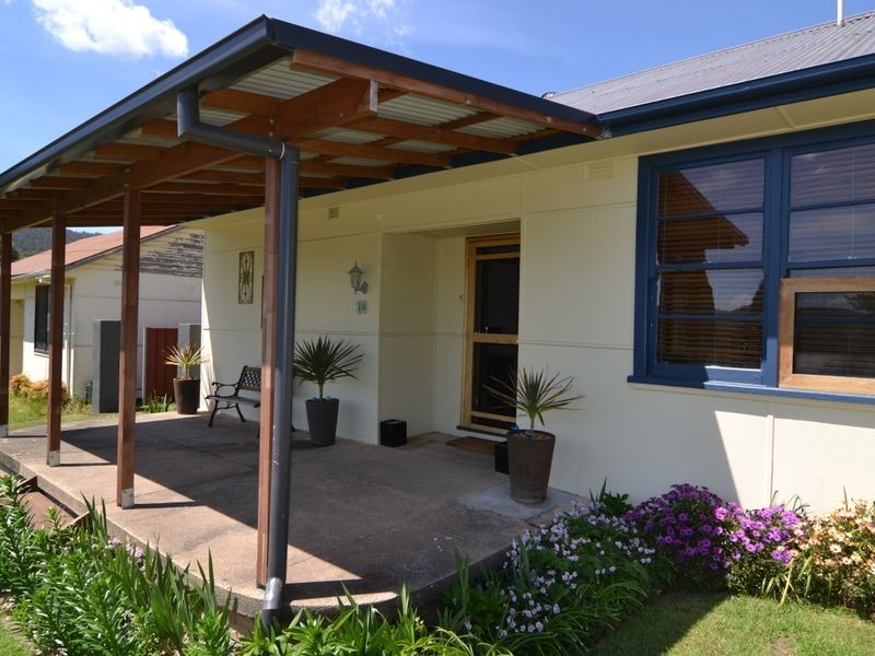 80 Rabaul Street, Lithgow NSW 2790