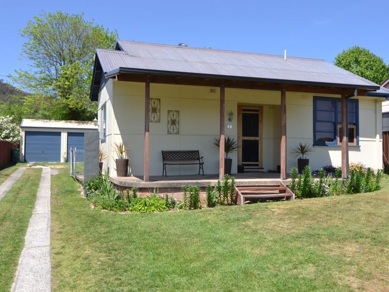 80 Rabaul Street, Lithgow NSW 2790