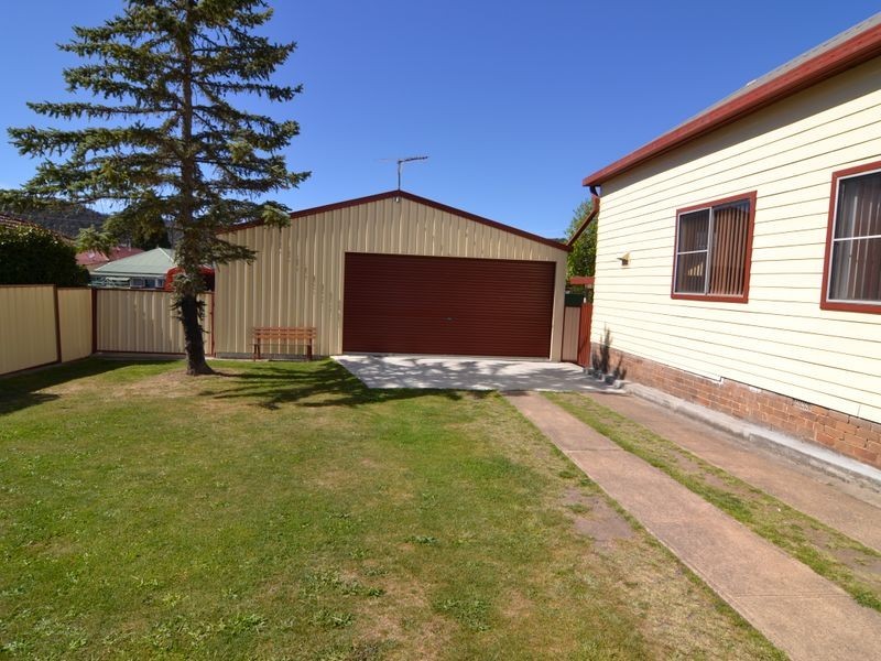 11 Selwyn Street, Lithgow NSW 2790