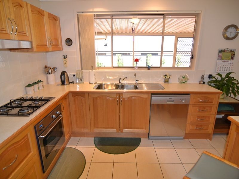 20 Henderson Place, Lithgow NSW 2790