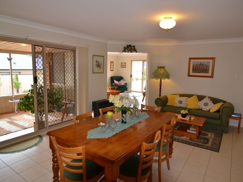 20 Henderson Place, Lithgow NSW 2790