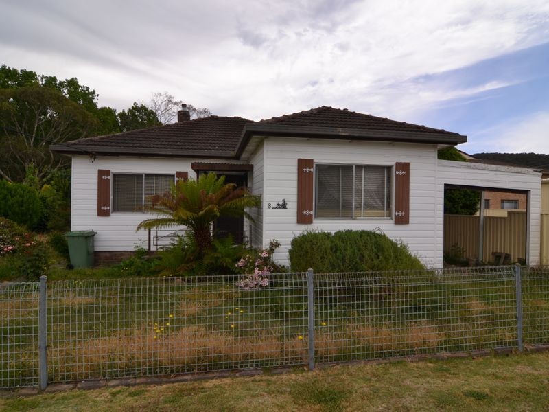 8 Frazer  Street, Lithgow NSW 2790